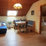 مزرعة للإقامة Kandler