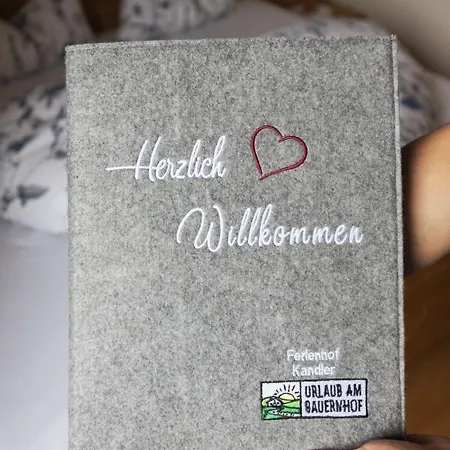 Kandler مزرعة للإقامة